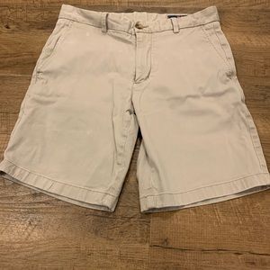 Vineyard Vines khaki shorts